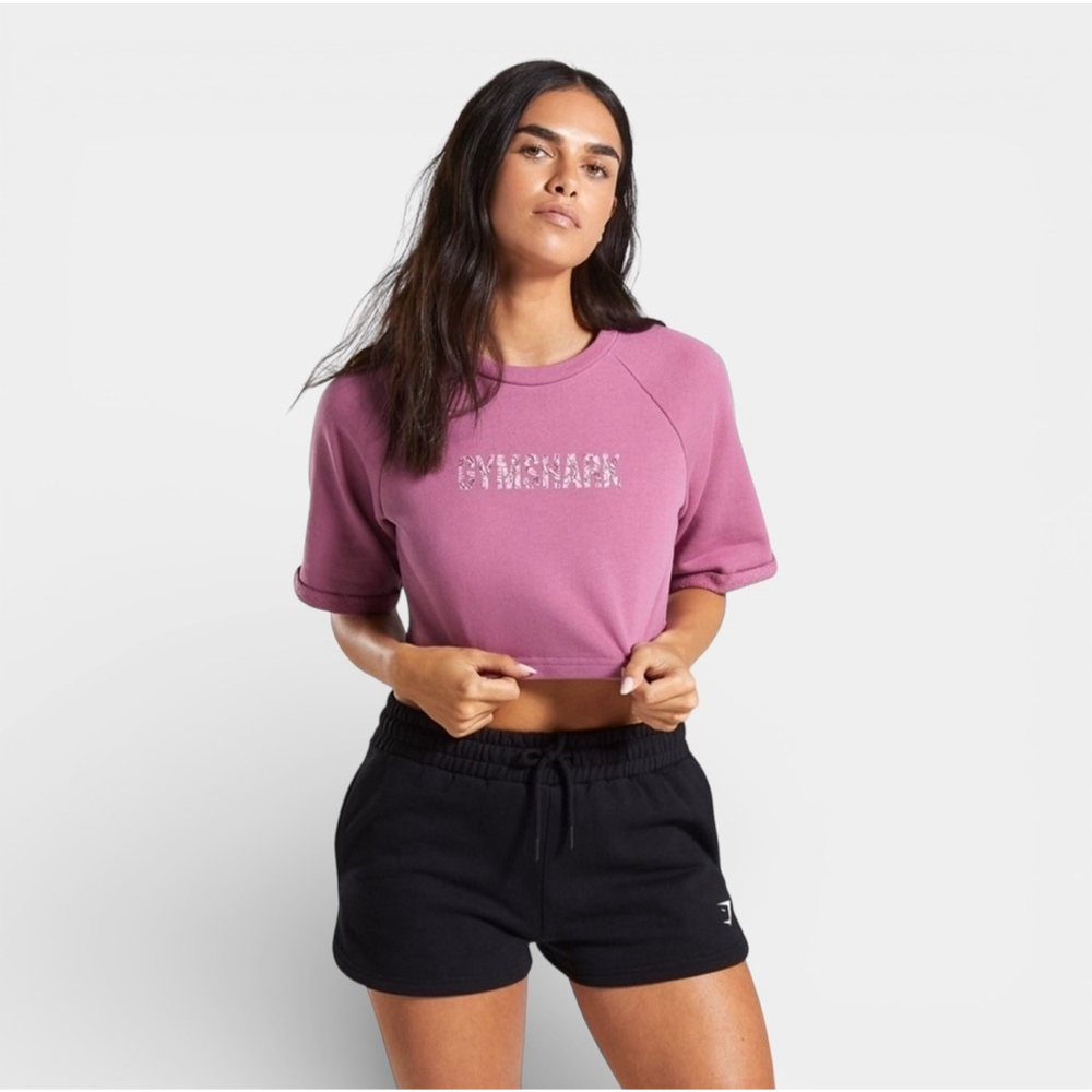 GYMSHARK Shirt Women Size Medium Pink Botanic Graphic Boxy Crop Top Athleisure